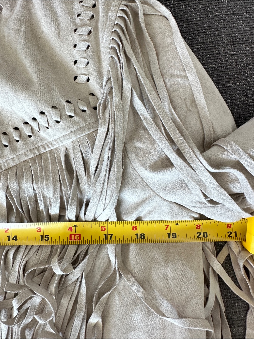 Amaryllis Faux Suede Fringe Jacket Boho Western Open Front Taupe M - Picture 11 of 13